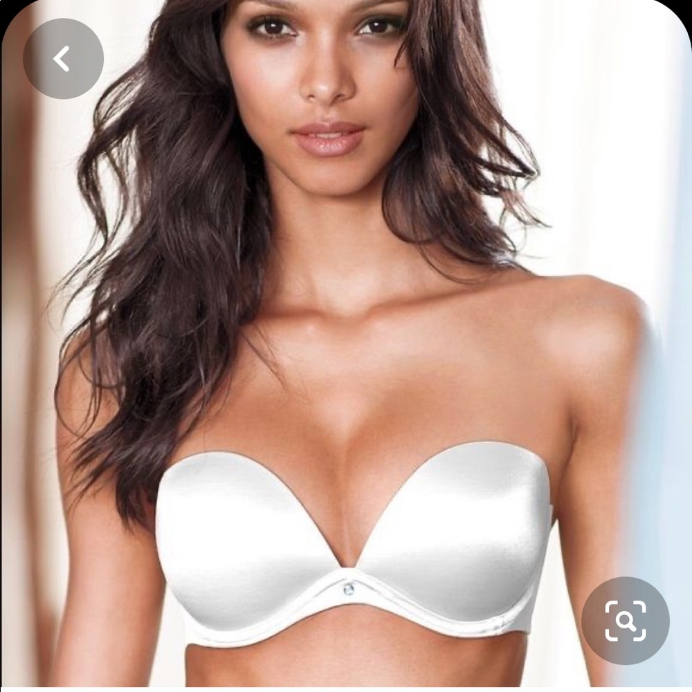 Victoria’s Secret Very Sexy strapless bra